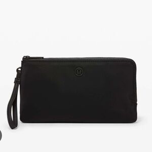 lululemon athletica double up pouch